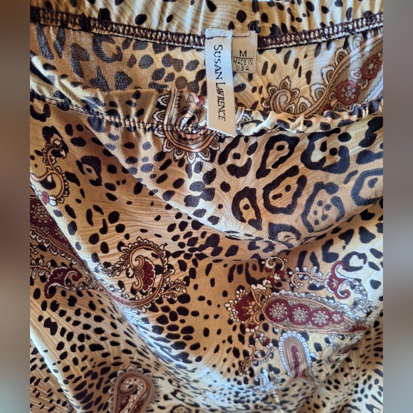 Leopard Print Paisley Skirt - Picture 7 of 8